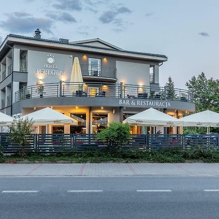 Hotel Perlowy Окунинка Екстериор снимка